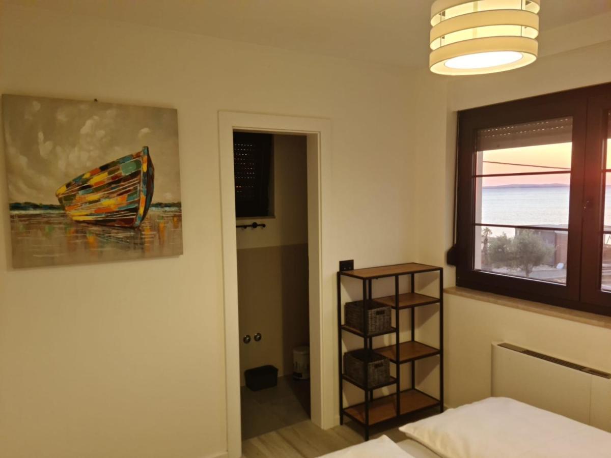 Appartments Akrapovic Врси Экстерьер фото