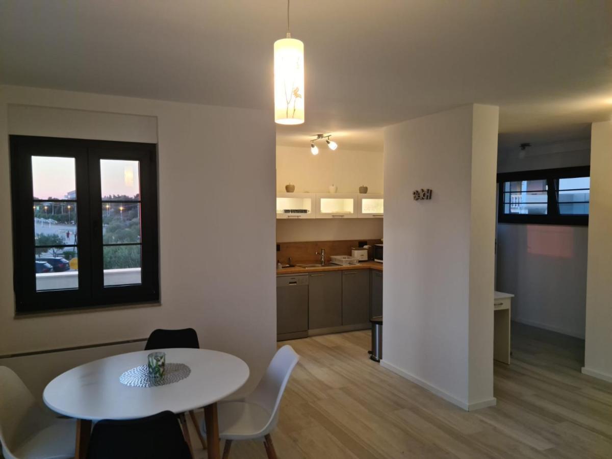 Appartments Akrapovic Врси Экстерьер фото