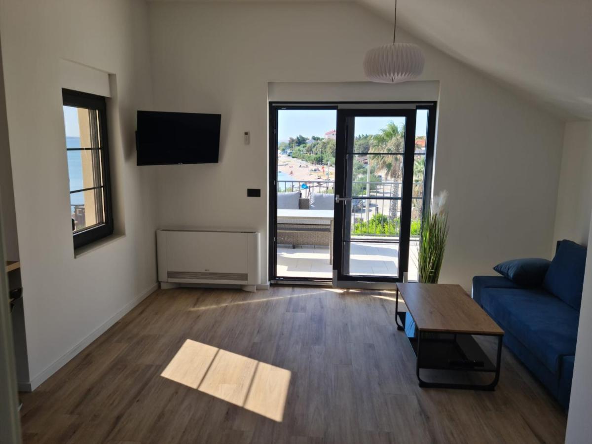 Appartments Akrapovic Врси Экстерьер фото
